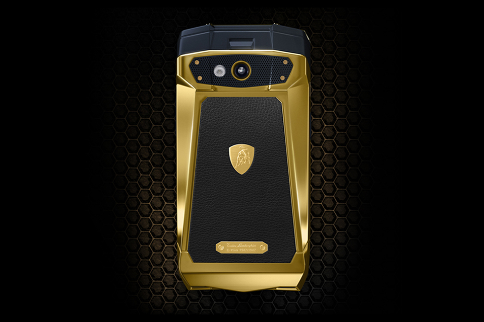 Tonino-Lamborghini-Launches-Android-Smartphone-03