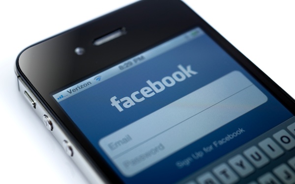 facebook-iphone